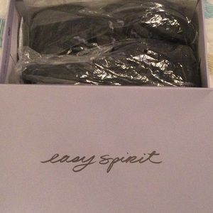 Easy Spirit Women’s Romy-Walking shoes